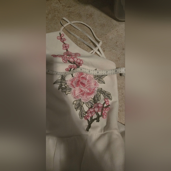 Premier Amour White Dress Short Sleeve - Picture 3 of 10